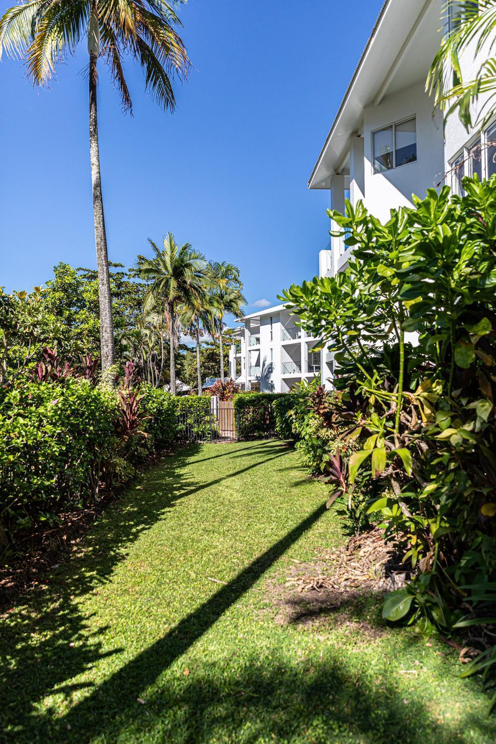 Beaches Holiday Apartments - Official Onsite Reception & Check In Port Douglas Exterior photo