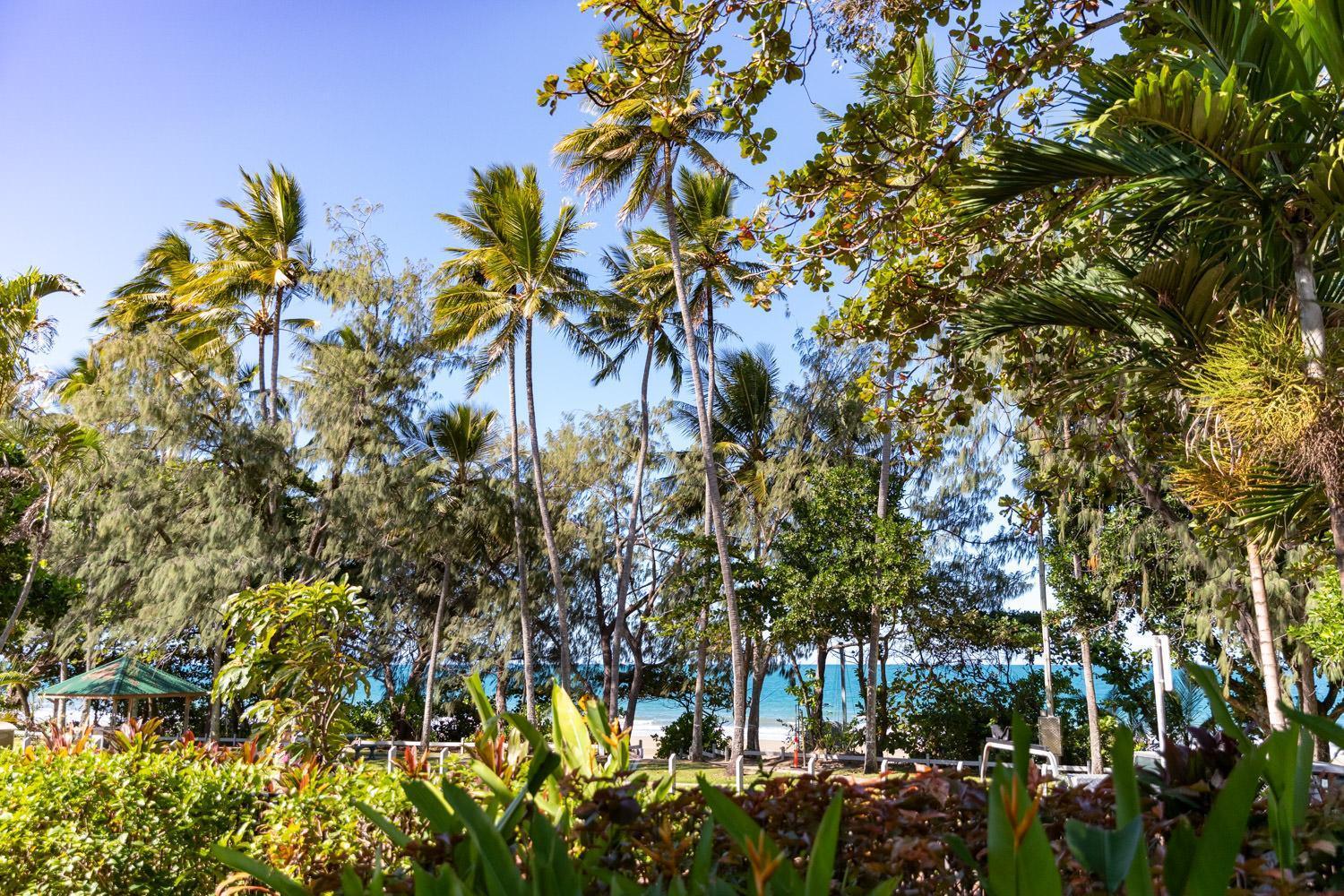 Beaches Holiday Apartments - Official Onsite Reception & Check In Port Douglas Exterior photo